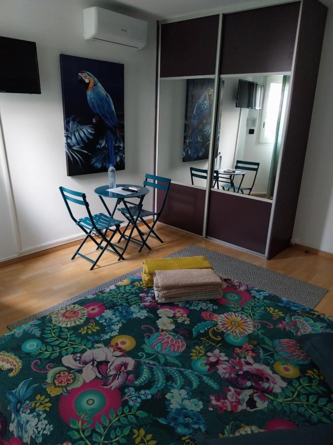 Ferienwohnung Le Cocon Perche A La Possession Exterior foto